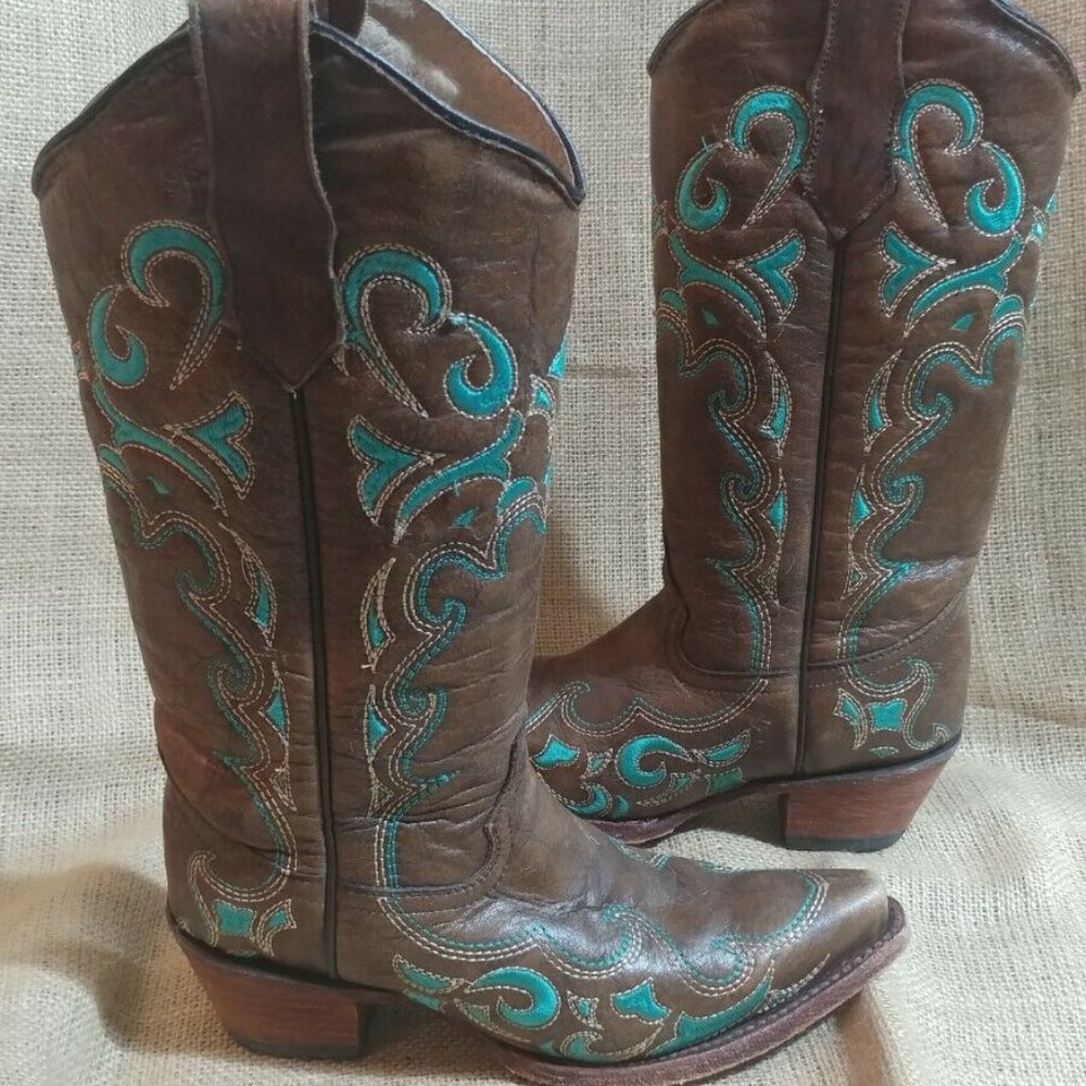 Circle G Corral Women's Brown Turquoise Snip Toe Boots L5193 - Size 5 1/2